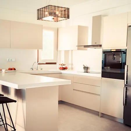 Jasmine With Private Pool